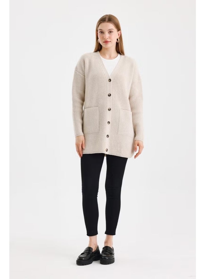 Odelon Women's Buttoned Oversize Pocket Long Stone Knitted Cardigan - Image 2